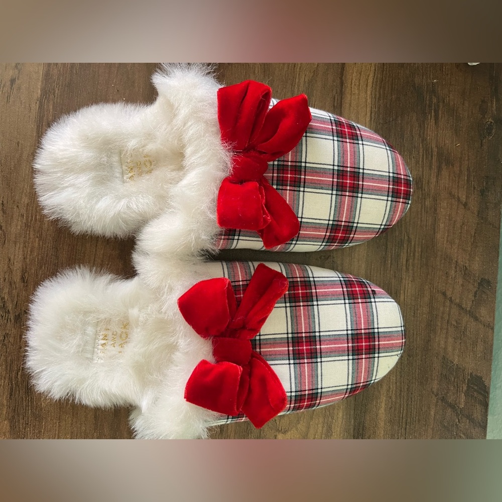 Janie and Jack Kids Holiday Christmas Red Velvet Bow slippers Size 2K